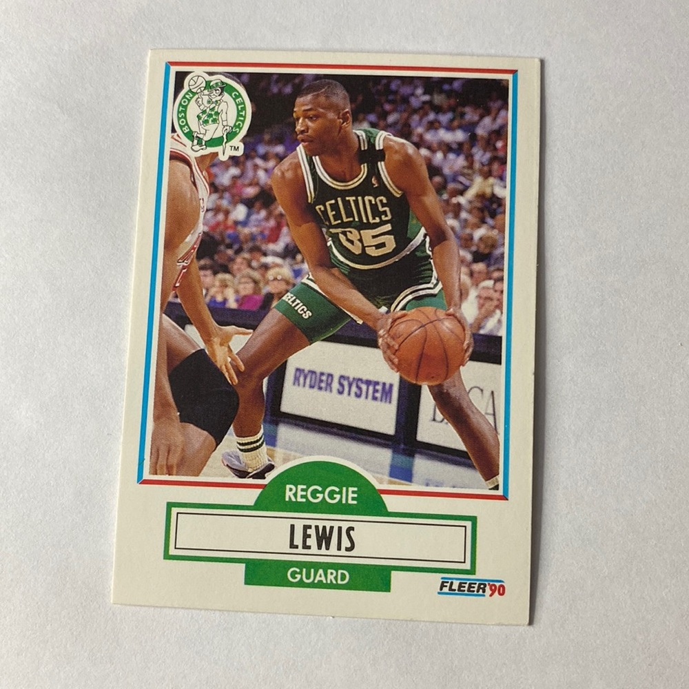 Reggie Lewis 1990 FLEER NBA Basketball Card Boston Celtics